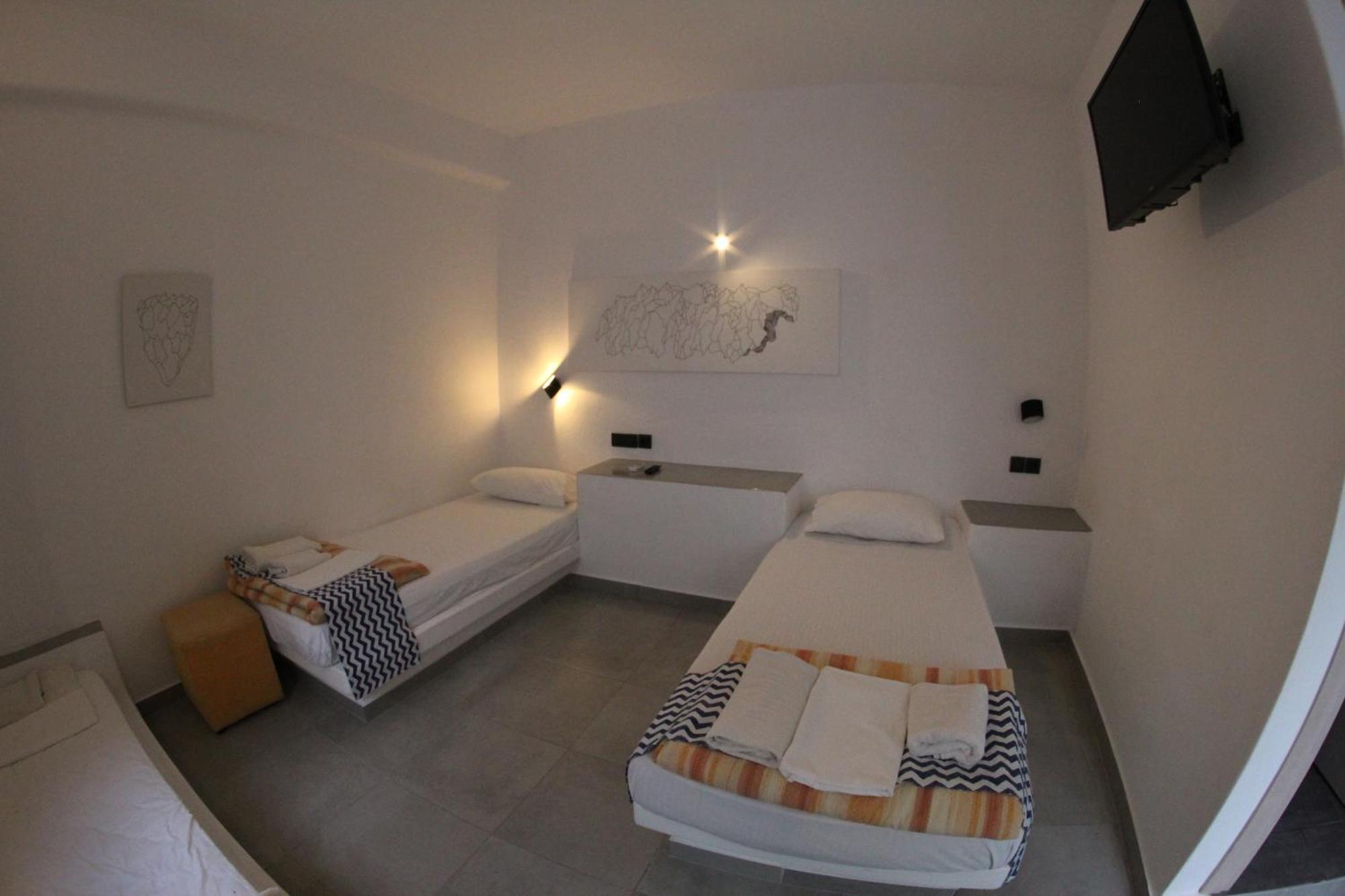Perissa Centrale Rooms Exterior foto
